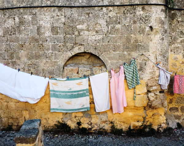 Gina Weathersby, Laundry Series 1, 2015. Photograph. Courtesy of the artist